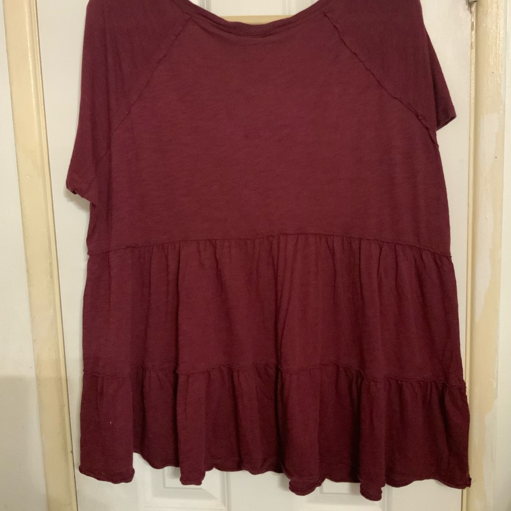 Torrid red tiered raglan top - Picture 3 of 3